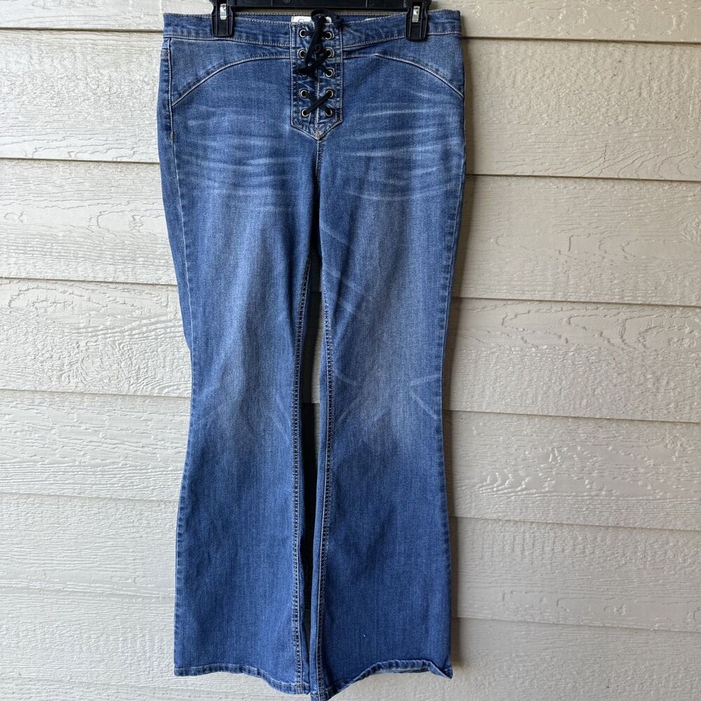 Jessica Simpson Women's 30x30 Boho Kiss Me Flare Lace Up Y2K Stretch Denim Jeans